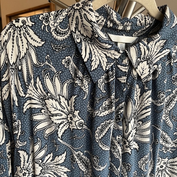 Button up drop waist dress, paisley like print - Picture 9 of 10